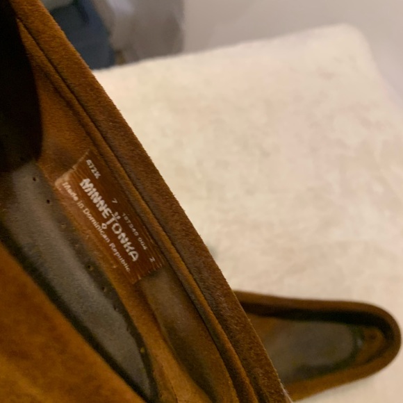 Minnetonka Aztec Moccasins - Picture 6 of 6